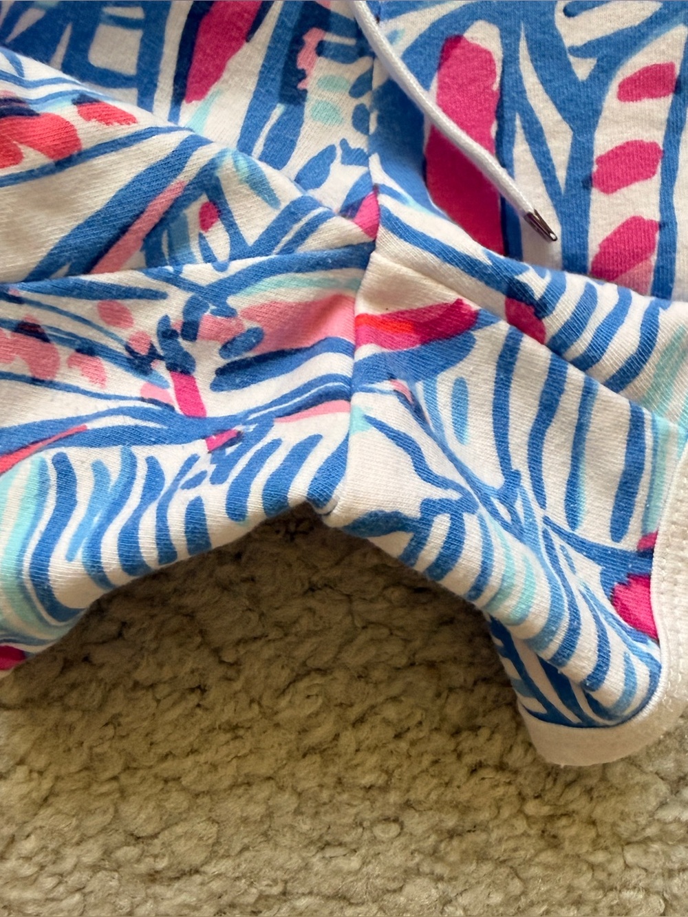 Lilly Pulitzer Chrissy Shorts Red Right Return - Picture 4 of 10
